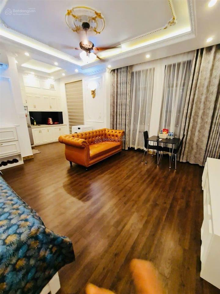 Bán gấp shop 2 mặt tiền trước sau vin imperia, 105m2, thang máy, giá chỉ 18,5 tỷ