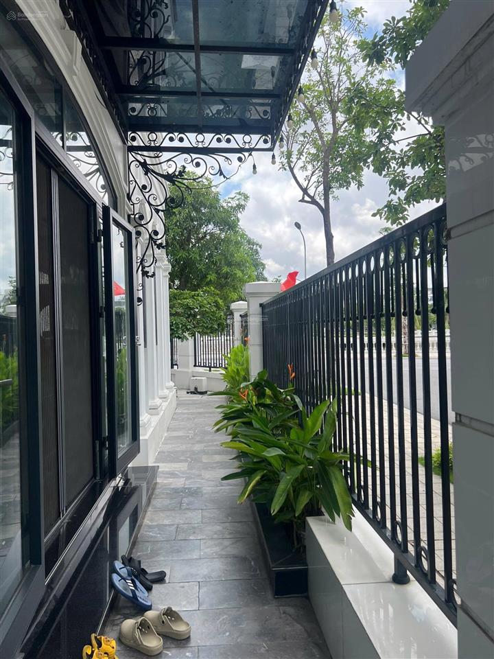 Đơn lập góc view sông, view công viên 240m2 chỉ 48 tỷ, hàng hiếm, bán gấp
