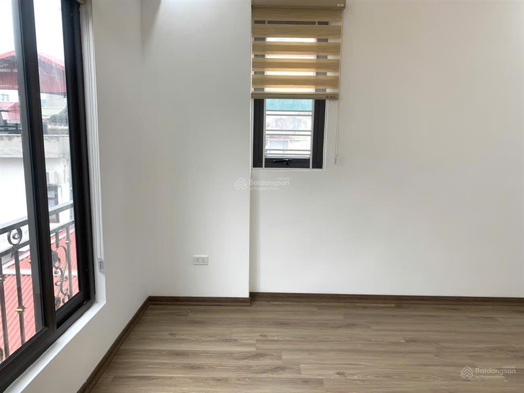 Chỉ còn 1 căn duy nhất nhà đường láng, đống đa 35m xây 6 tầng thang máy, ngõ thông giá 9.5 tỷ