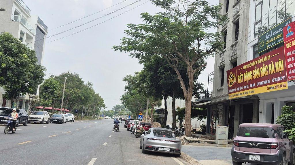 Chủ vỡ Bank giảm giá sâu LK Mặt đường 24 KĐT Hà Phong kinh doanh xuyên ngày đêm. + Nhà: 160m xây 5 tầng mặt tiền 8m vỉa 
