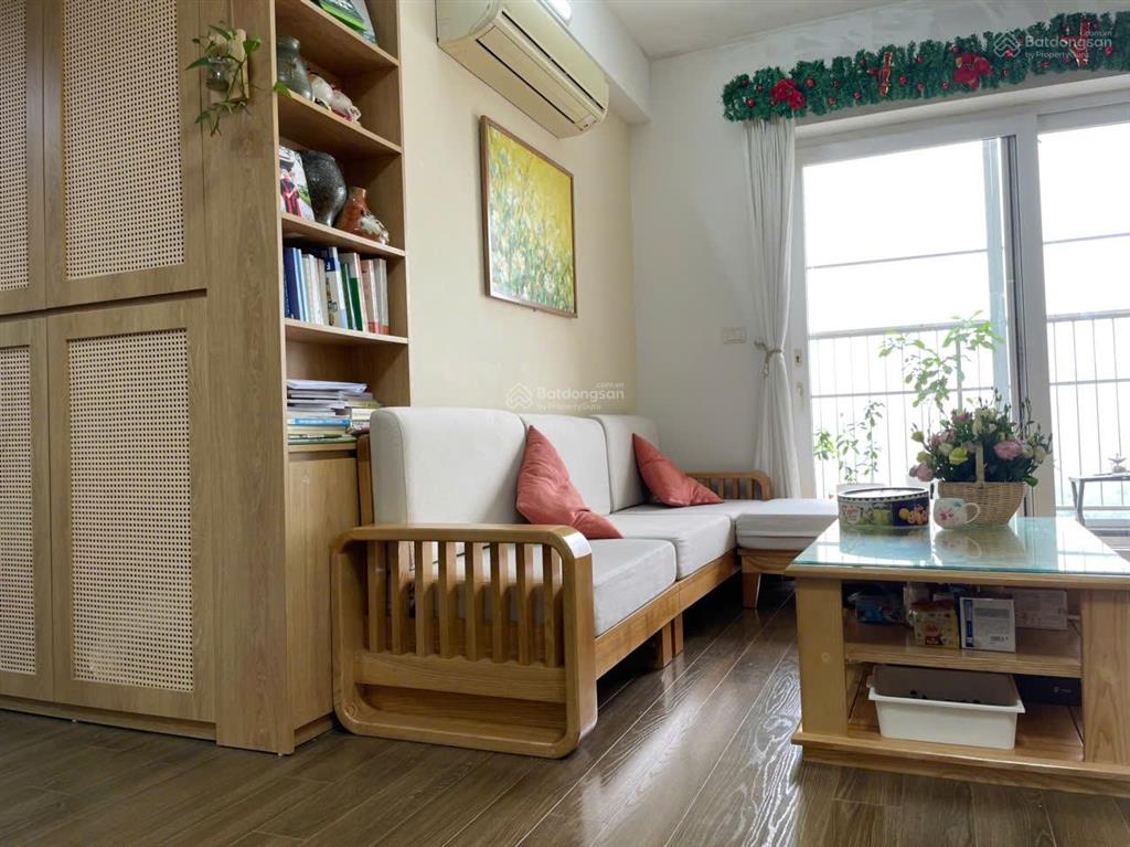 Chính chủ cần bán căn hộ d1 rừng cọ, khu đô thị ecopark, tầng 22, full đồ, sđcc, giá 4.55 tỷ