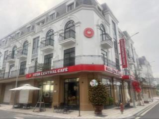 Chính chủ cần bán lk226 star central đồng hoà kiến an hải phòng, giá chỉ 4,6 tỷ, nhận nhà ngay.