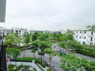 Chính chủ bán biệt thự khu t ciputra 180m2 hoàn thiên mới full nội thất cao cấp. giá tt
