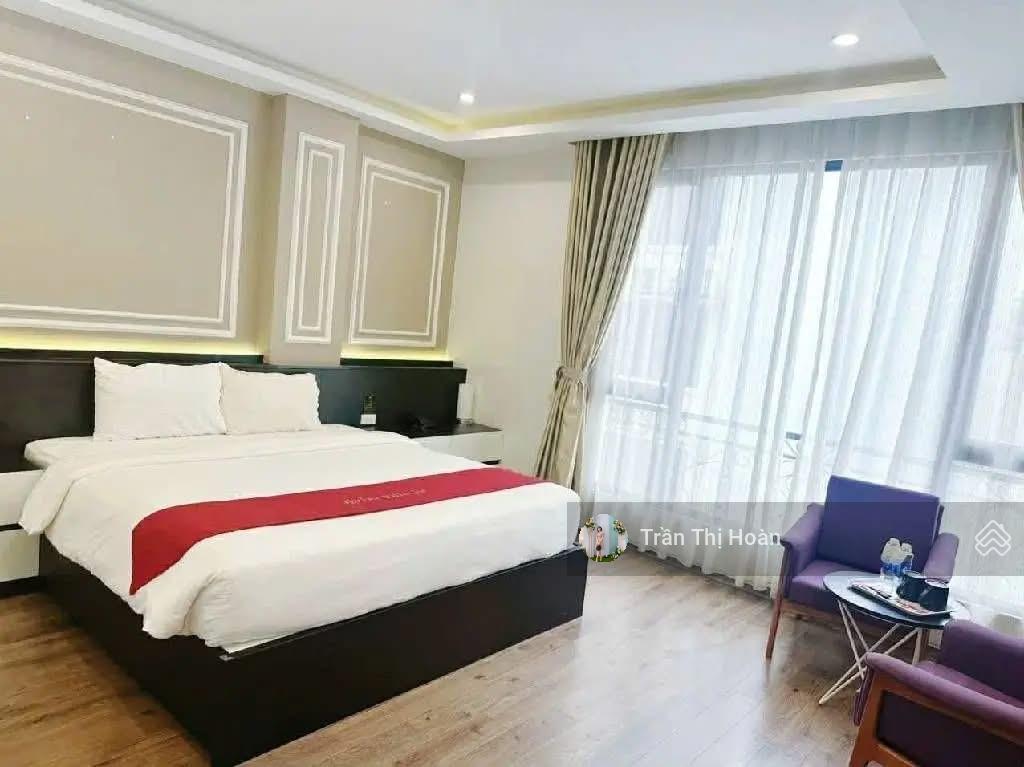 Bán khách sạn 9 tầng lê đức thọ, mỹ đình dòng tiền ổn định 4 tỷ/năm. giá chỉ 119 tỷ có tl