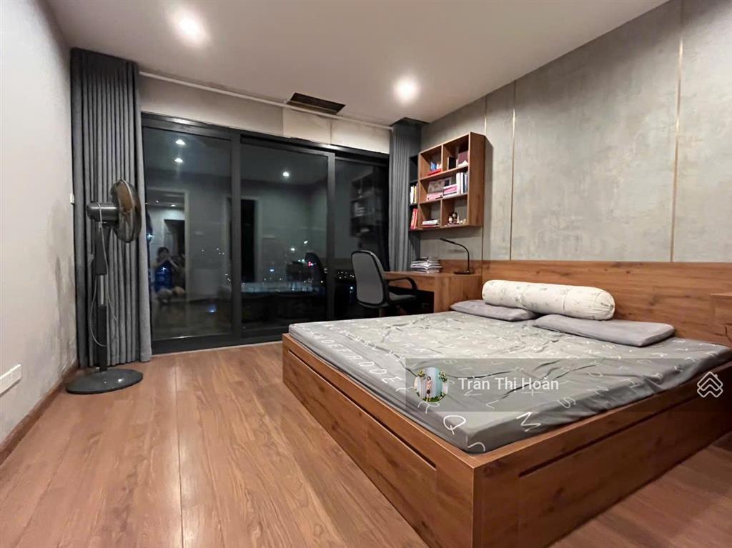 Cho thuê căn 3 ngủ full nội thất chung cư c1c2 ngõ 323 xuân đỉnh giá tốt. 0979 343 ***