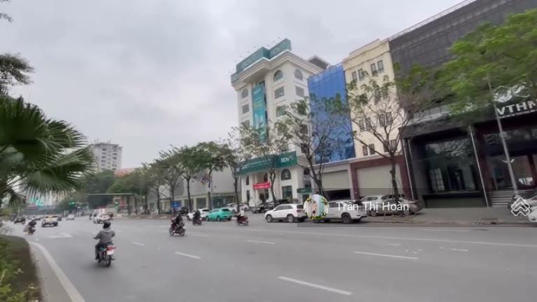 Chính chủ bán lô đất mặt đường 40m phố đồng me, mễ trì, 219m2 mặt tiền 16,5m. giá chỉ 105 tỷ
