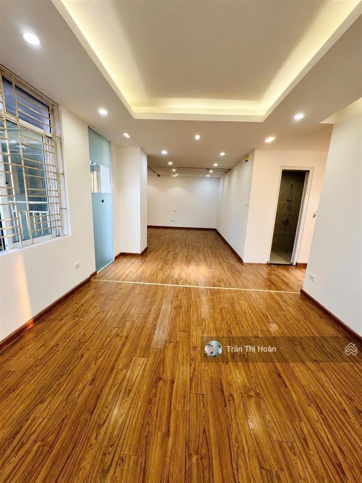 Em cần bán cắt lỗ nhanh căn góc 3 p ngủ chung cư ct14a võ chí công, tây hồ giá rẻ. 0979 343 ***