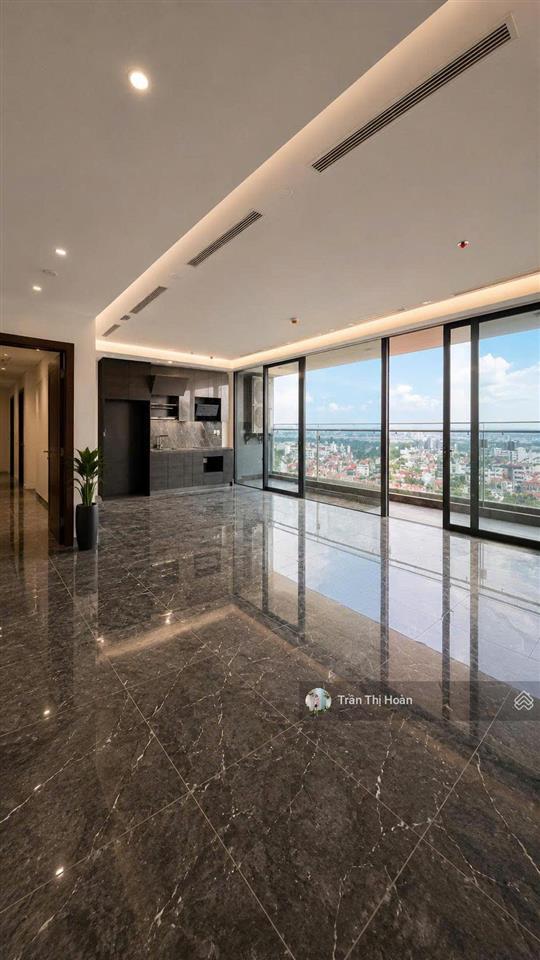 Chính chủ cần chuyển nhượng nhanh căn góc 3 ngủ sunshine golden river view sông hồng giá tốt