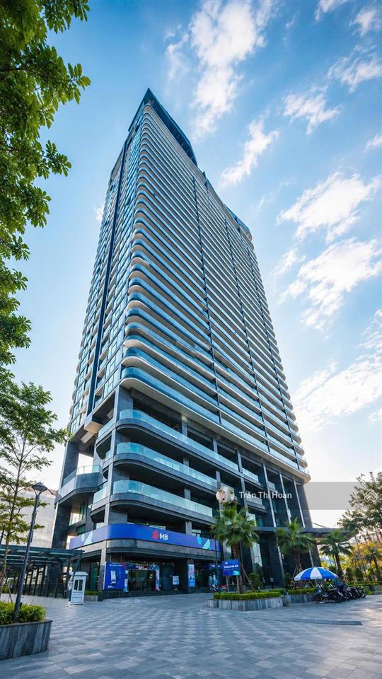 Chính chủ cần chuyển nhượng nhanh căn góc 3 ngủ sunshine golden river view sông hồng giá tốt