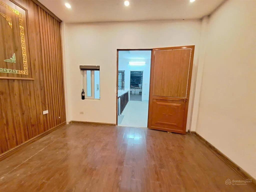 Chính chủ cho thuê nhà kề chợ lai xá, ô tô đỗ cửa,cách quốc lộ 32 chỉ 80m tại thôn lai xá, hoài đức