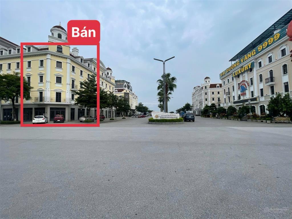 Cần bán gấp căn shophouse mặt đường hạ long, lô góc 2 mặt tiền vị trí trung tâm bãi cháy 0969 993 ***