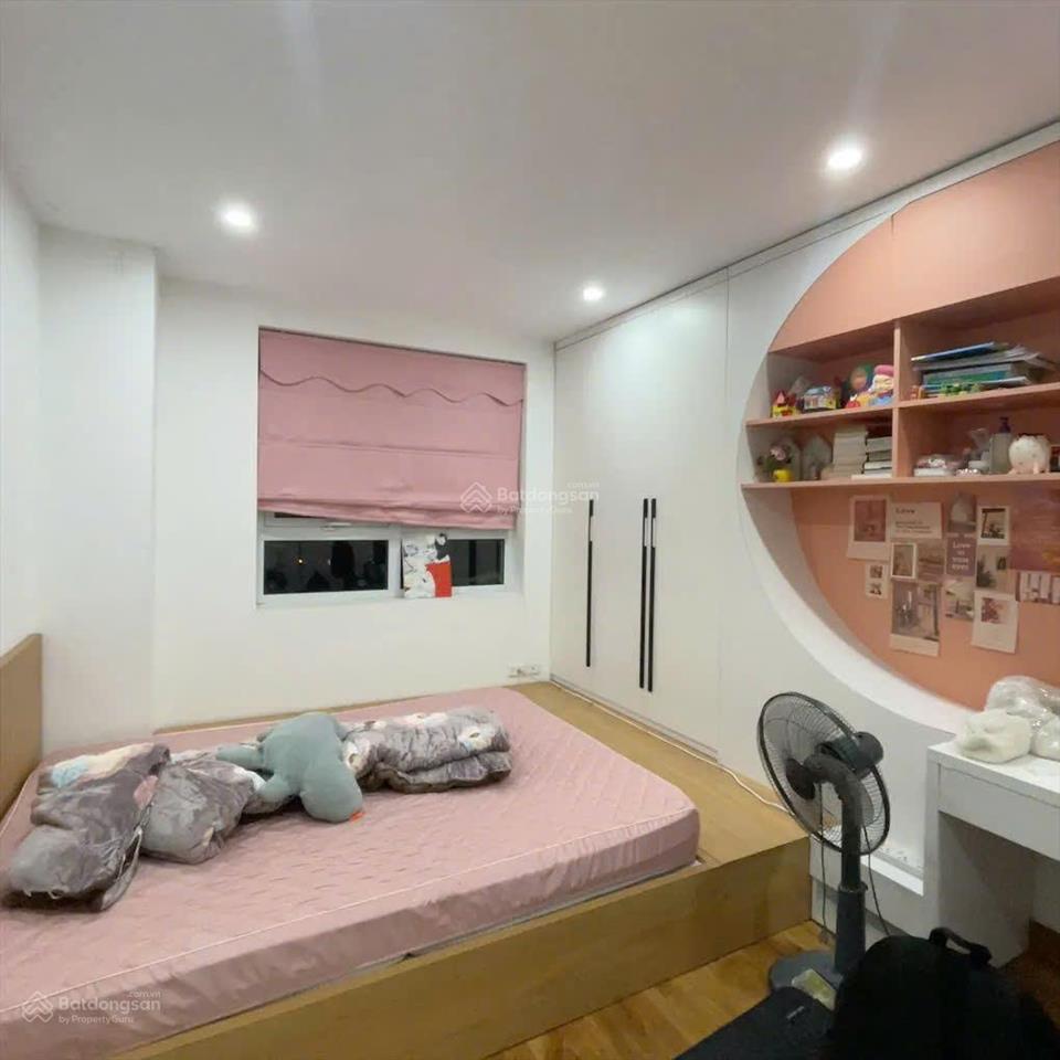 Chính chủ cần bán căn hộ chung cư nam cường cổ nhuế, 140m2, sổ cc