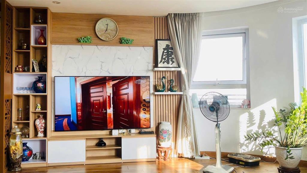Chính chủ cần bán căn hộ chung cư nam cường cổ nhuế, 140m2, sổ cc