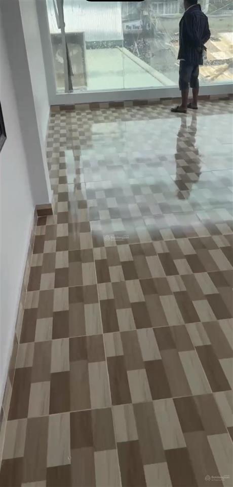 Chính chủ cho thuê phòng 25m2,an ninh tốt, chìa khoá cổng riêng tại thành phố cam ranh.0989 334 ***