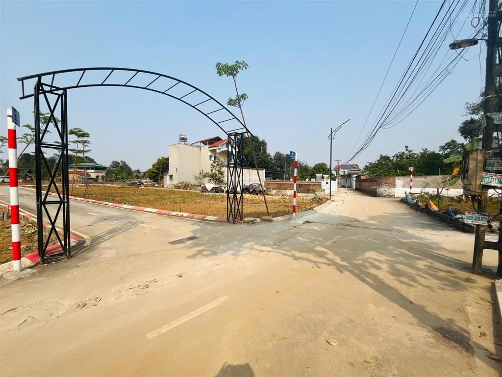 A306. bán gấp! đất 2 mặt đường sen trì  bình yên | 60,4m2  gần cnc hòa lạc