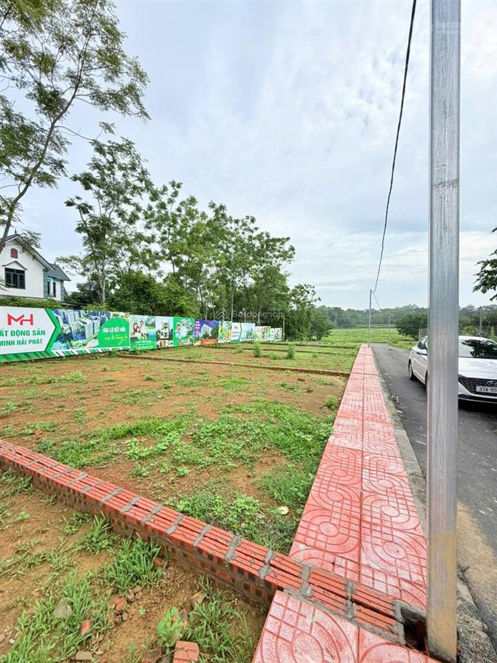 Chỉ 2 tỷ có 100m2 full thổ cư, sẵn sổ sang tên ngay.  0813 112 ***