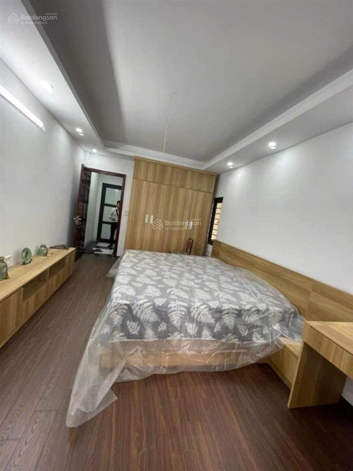 Bán nhà 35m2 xây 5 tầng 6,7 tỷ cổ nhuế gần đường phạm văn đồng