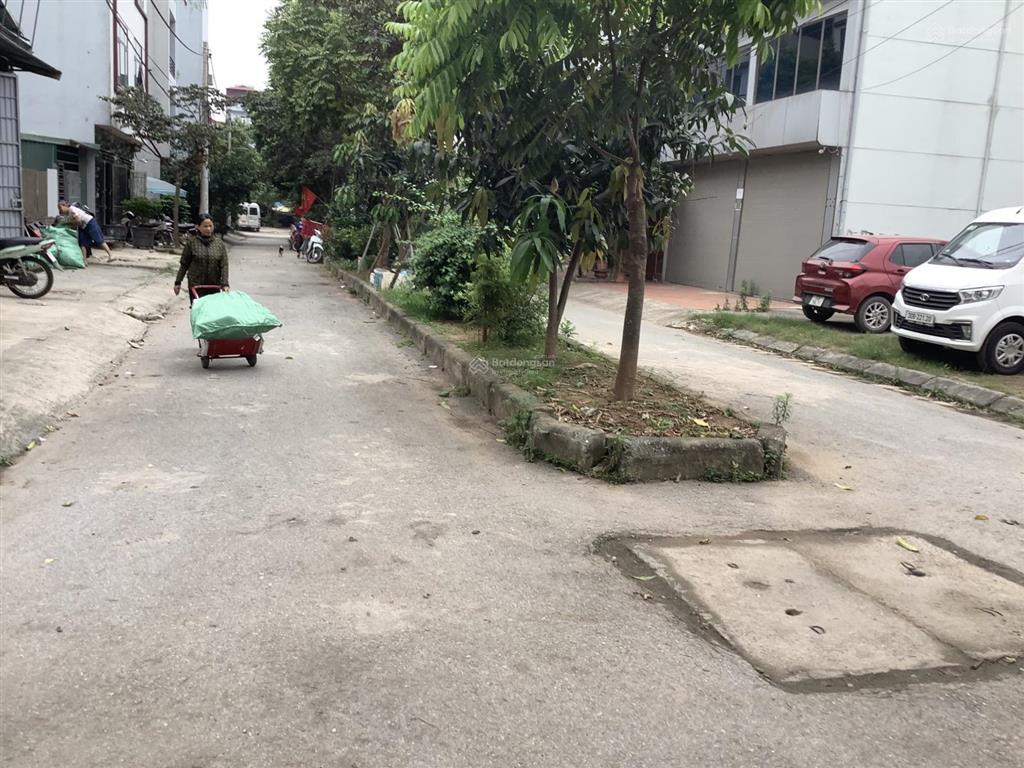 Chính chủ cần bán nhà phú thượng  giáp khu đấu giá chia lô, dt 110m2 lô góc tiện đầu tư