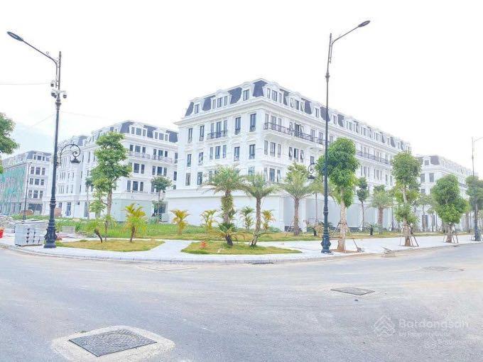 Cần thanh toán ngân hàng nên bán nhanh căn louis city hoàng mai diện tích 95m2 đường 13m view đẹp