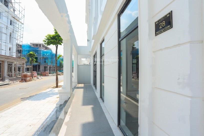 Chủ nhà bán cắt lỗ louis city hoàng mai diện tích 95m2 đường 13,5m, giá hời thị trường