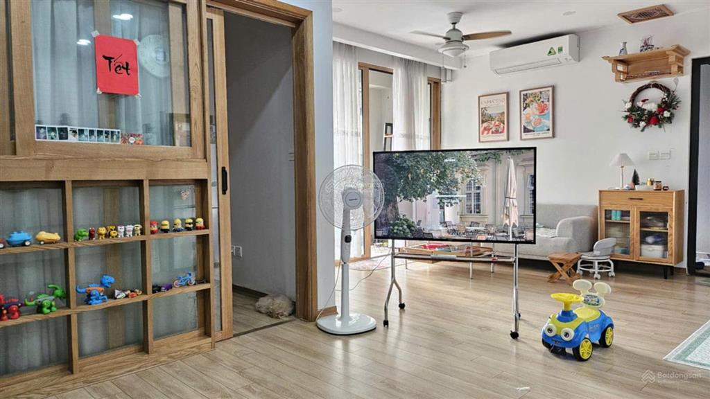 Chính chủ cần bán căn 2 pn bonanza duy tân gần cầu giấy  71,2 m2  nội thất đẹp  đã có sổ