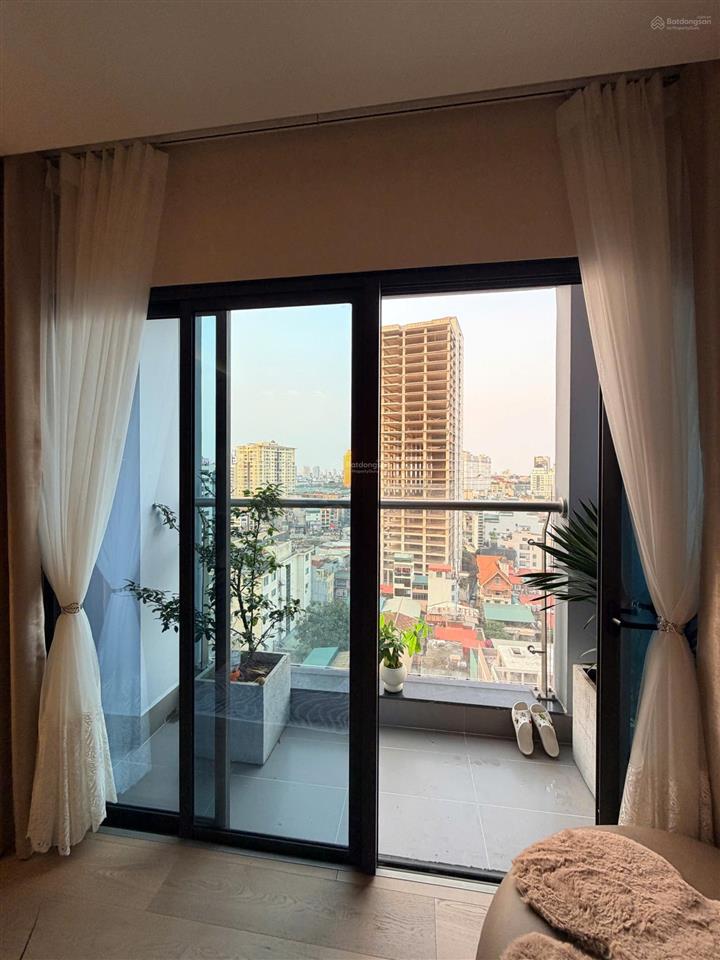 Chính chủ chuyển nhượng căn 2pn 87m2 tại láng hạ  nhận nhà ở ngay  đã có sổ