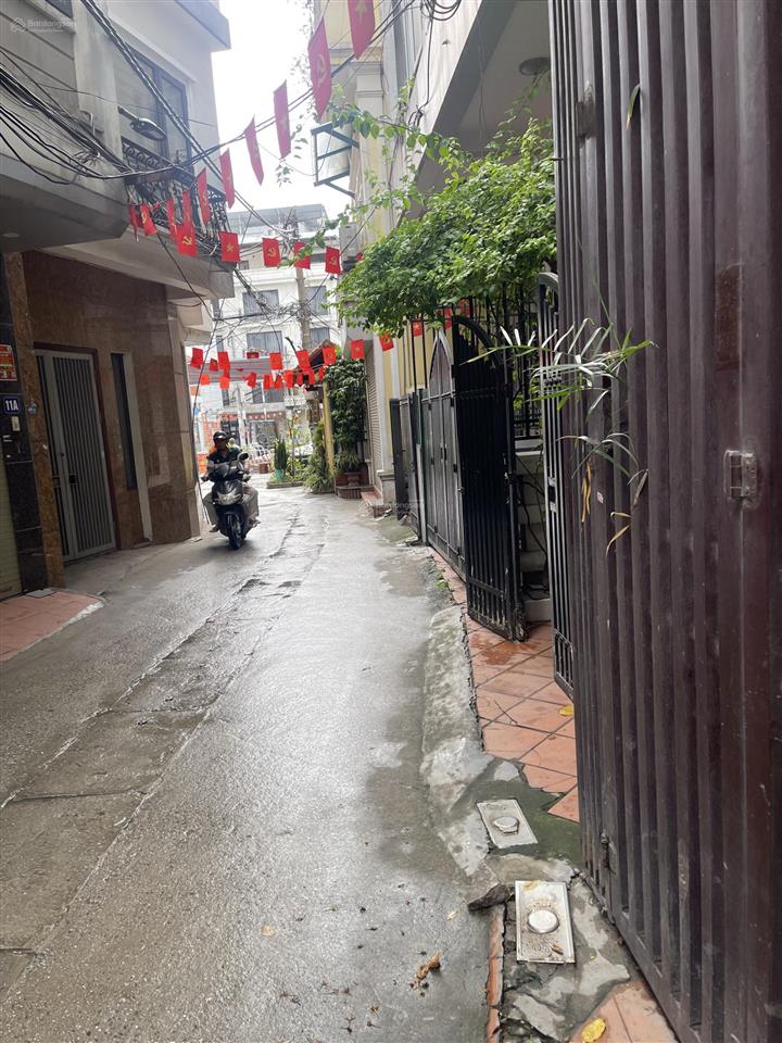 Bán nhà vũ tông phan, 12,5 tỷ, 68m2, 4t, sổ đỏ đầy đủ, ngõ ô tô vào nhà
