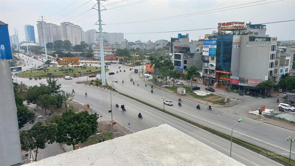 Bán gấp tòa nhà lô góc 6 tầng + 1 tum  vị trí kim cương hà đông