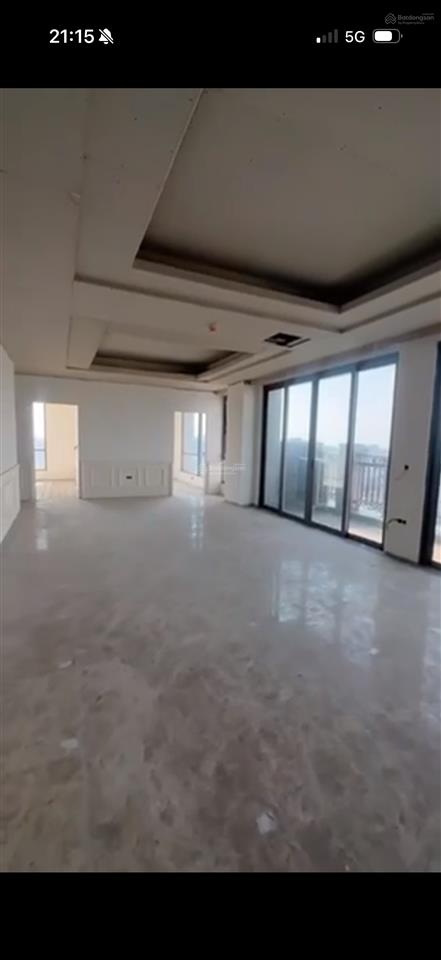 Bán căn góc view cv nghĩa đô hanoi signature, 34 tỷ, 182m2, 3pn + 2wc, tầng cao view thoáng