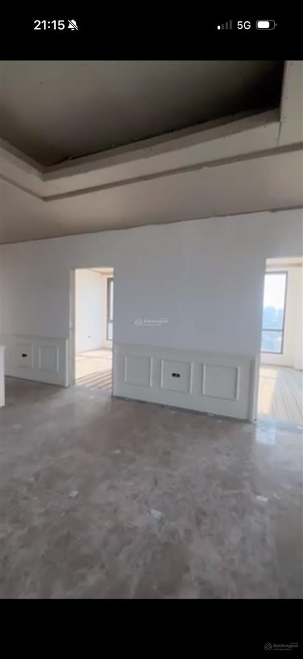 Bán căn góc view cv nghĩa đô hanoi signature, 34 tỷ, 182m2, 3pn + 2wc, tầng cao view thoáng