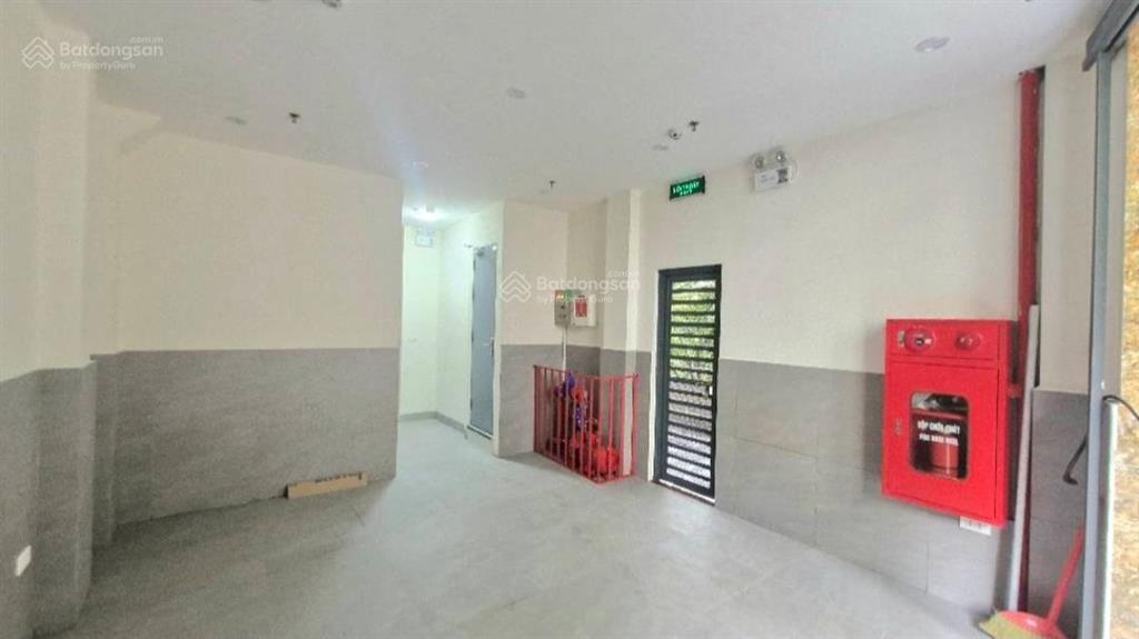 Chdv căn góc nhổn 6t thang máy  10p thu 40tr giá giảm 9.4x tỷ