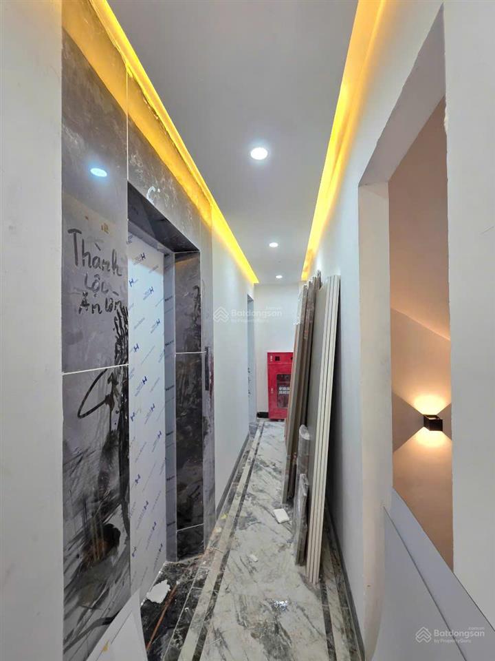 Bán tòa chdv bắc từ liêm 20p kk  lô góc  dòng tiền 100tr/th  giá tốt