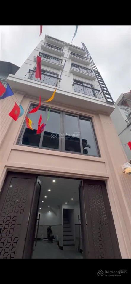 Giảm còn 18,8 tỷ  chdv phương canh 7 tầng thang máy  17 phòng  ô tô  dòng tiền 80 triệu