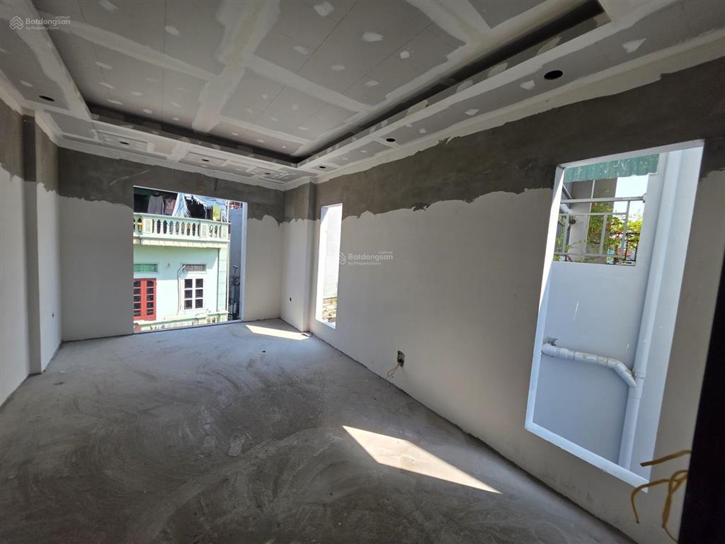 Nhà mới 5 tầng trạm trôi hoài đức 40m2  5pn  cách metro nhổn 5 phút