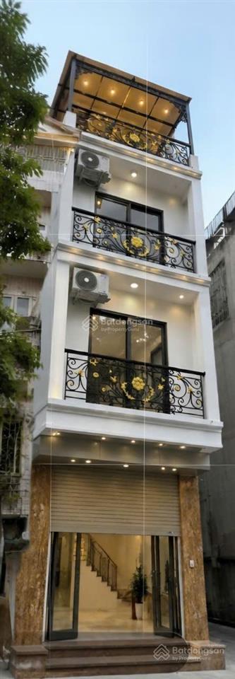 Nhà đẹp phân lô tu hoàng 50m2 x 4t  ô tô tránh  cách metro nhổn 300m