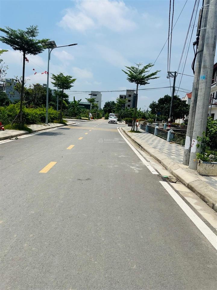 Nhà 4 tầng dân xây  trạm trôi 79m2  ô tô 7 chỗ vào  2 mặt thoáng  8.4 tỷ