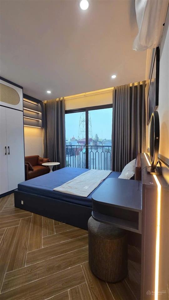 Tòa chdv bắc từ liêm 113m2  ô tô tránh 31p thu 125tr  giá tốt 3x tỷ