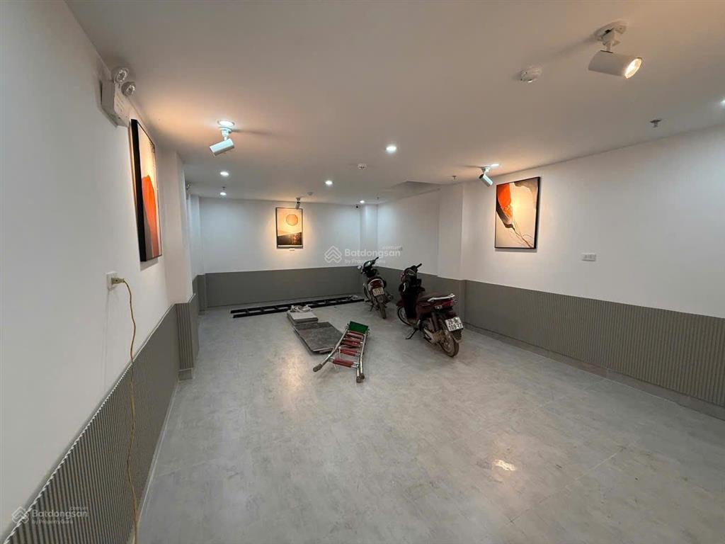 Tòa chdv an dương vương 7t ô tô vào  thu 75tr/th 16p khép kín  17,x tỷ