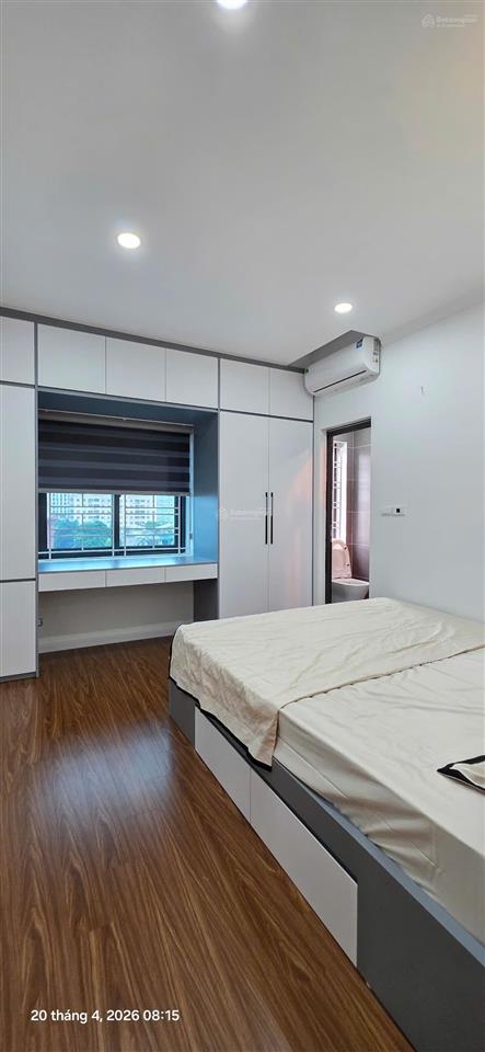Bán chung cư mỹ đình 2 95m2 3n 2vs sổ đỏ cất két mặt phố view sân mđ giá 7.x tỷ