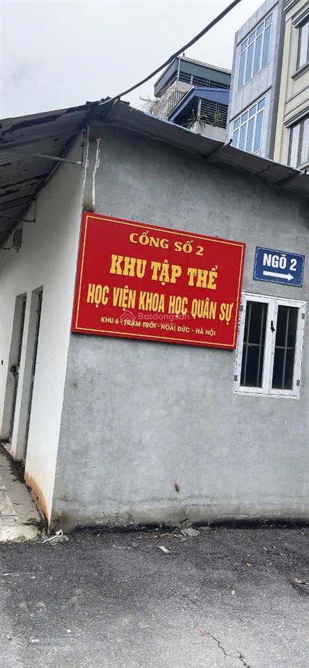 Tôi cần bán 41m2 trục chính khu tập thể học vệ khoa học quân sự đường rộng 6m ô tô tránh nhau