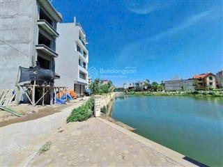 Bán ô góc 3 mặt thoáng view mặt hồ lai xá diện tích 68m2 đường vỉa hè xe tải tránh,sát kđt