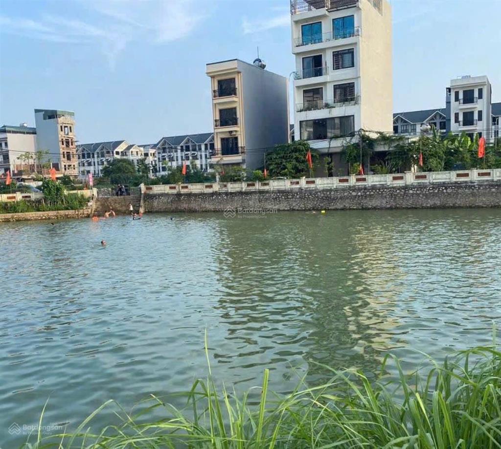 Bán ô góc 3 mặt thoáng view mặt hồ lai xá, diện tích 68m2, đường vỉa hè xe tải tránh, sát kđt