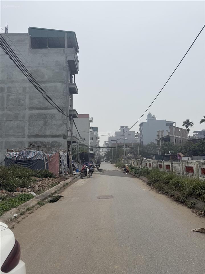 Bán ô góc 3 mặt thoáng view mặt hồ lai xá, diện tích 68m2, đường vỉa hè xe tải tránh, sát kđt