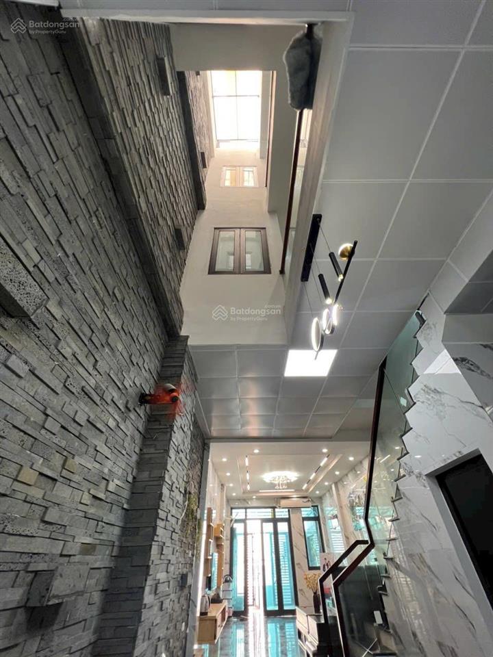 Tôi cần bán nhà 90,6m2x3,5t ngõ 56 đường cựu quán 2 đức thượng hoài đức để lại full nội thất
