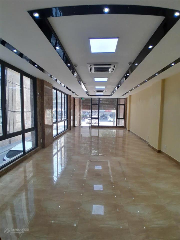 Cho thuê mặt bằng kinh doanh và văn phòng tại 104 khuất duy tiến tòa nhà 8 tầng 1 hầm