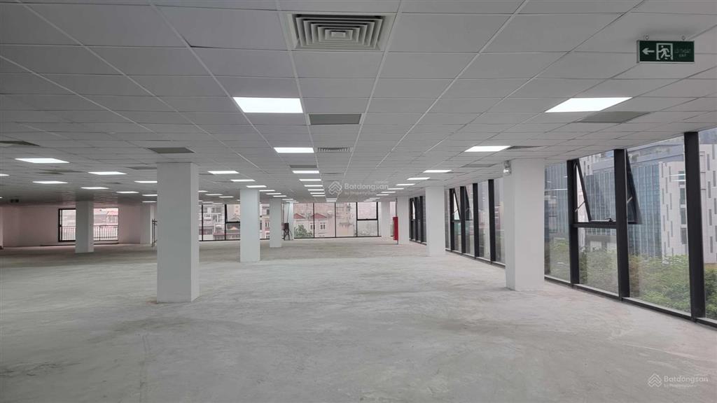 Chính chủ cho thuê văn phòng tại 99 võ chí công, xuân la, tây hồ 120m2  150m2  1000m2