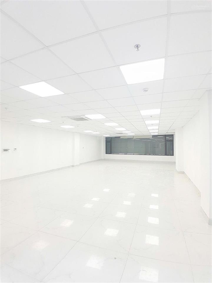 Chính chủ cho thuê cửa hàng tại 214 lạc long quân
