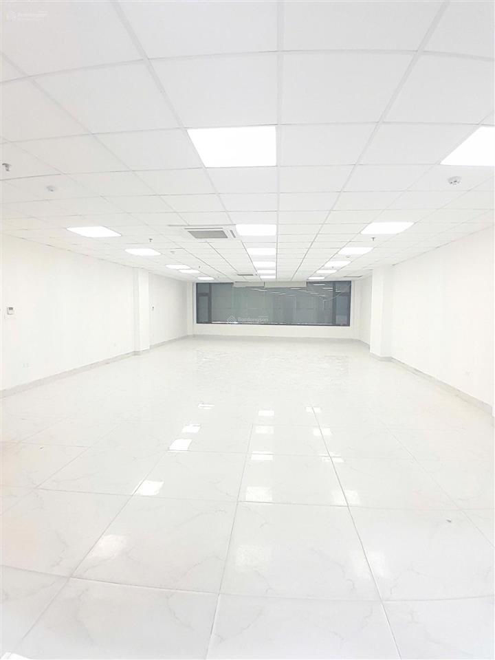 Chính chủ cho thuê cửa hàng tại 214 lạc long quân