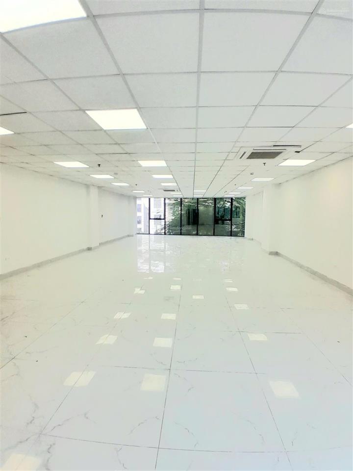 Chính chủ cho thuê cửa hàng tại 214 lạc long quân