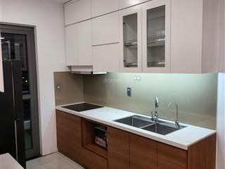 Cho thuê căn full đồ 100m2, 3 ngủ, 2vs giá 18tr/tháng tại cc the golden palm lê văn lương.